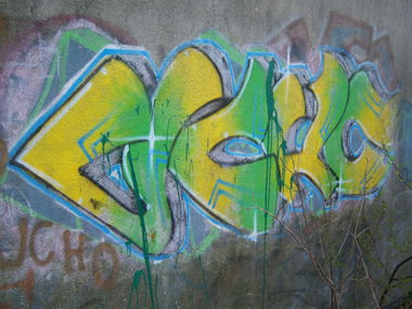 Graffiti Wall - Photo by uchoone (1999)
