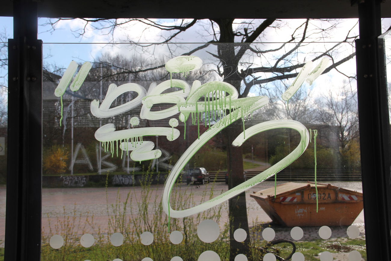 Graffiti Wall - Photo by ulica