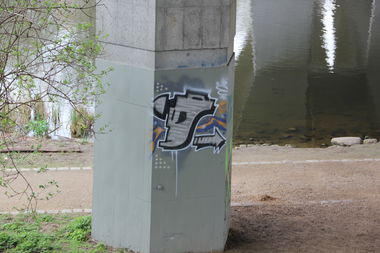 Graffiti Wall - Photo by ulica - dbr (2012)