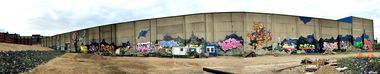 Graffiti Wall - Photo by ultramarinblau - base23, fortress, keats