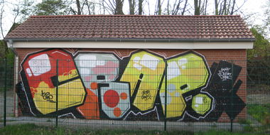 Graffiti Wall - Photo by ultramarinblau - crap, gms