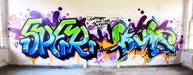 Graffiti Wall - Photo by ultramarinblau - sper, gms, bums