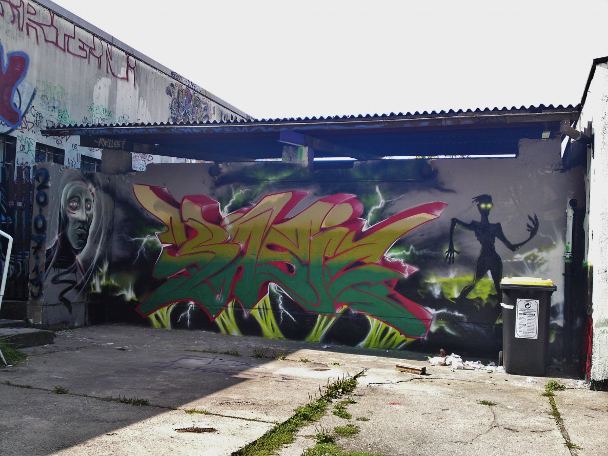 Graffiti Wall in Chemnitz - Photo by undecided (2013)