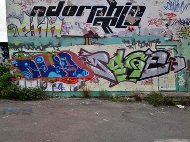 Graffiti Wall in Chemnitz - Photo by undecided - SKF (2013)