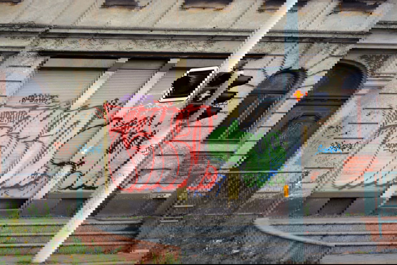 Graffiti Bombing in Leipzig - Photo by undecided