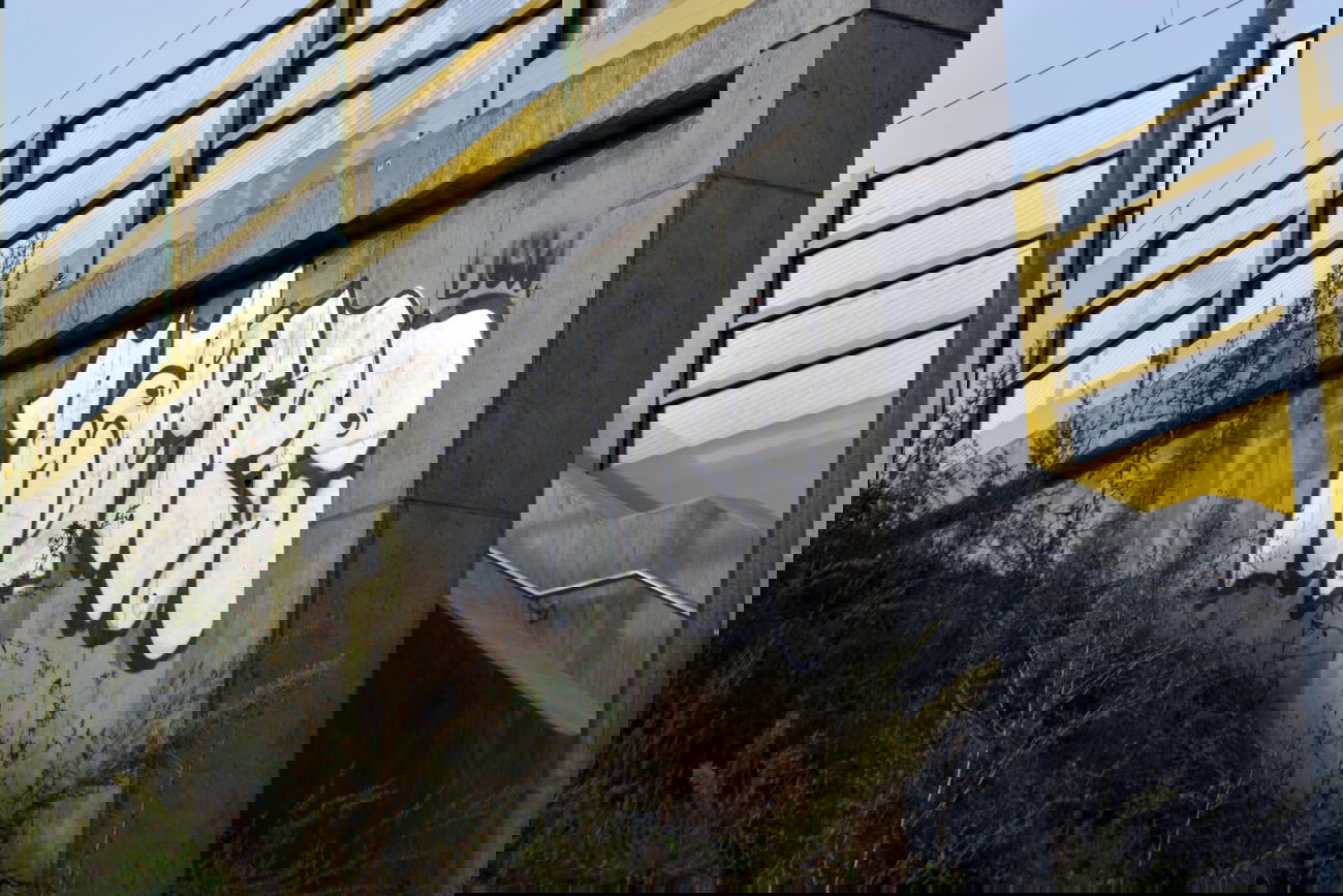 Graffiti Bombing in Leipzig - Photo by undecided (2013)