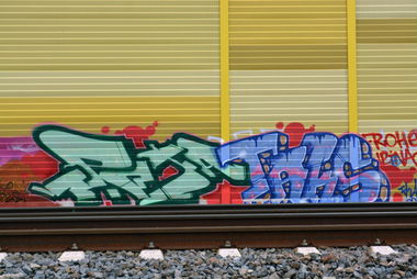 Graffiti Bombing in Leipzig - Photo by undecided (2013)