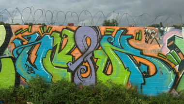 Graffiti Wall - Photo by unfug - unfuk, unfug (2012)