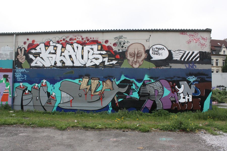 Graffiti Wall - Photo by unitedartist - slayer