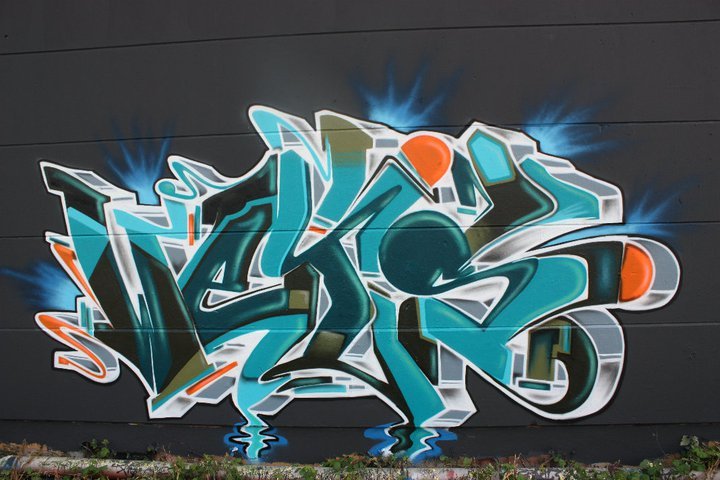 Graffiti Wall - Photo by unitedartist - weis