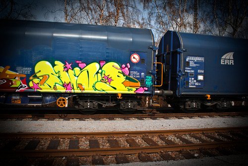 Graffiti Train - Photo by unitedartist - smais