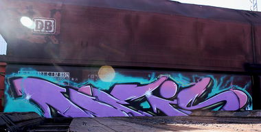 Graffiti Bombing - Photo by unitedartist - mr, siew