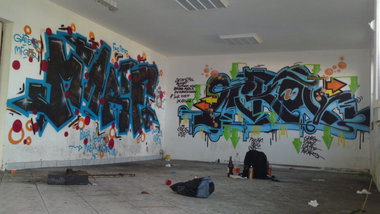Graffiti Wall - Photo by unknown - marf, mirok (2012)