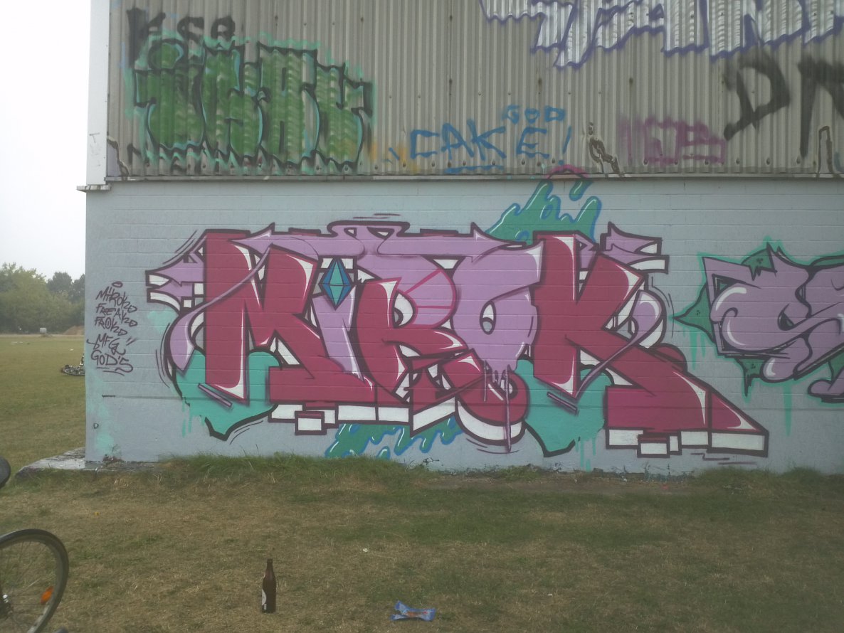Graffiti Wall - Photo by unknown - mirok (2013)