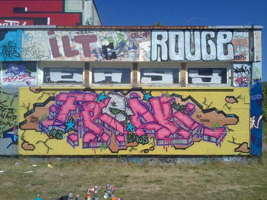 Graffiti Wall - Photo by unknown - freak (2011)