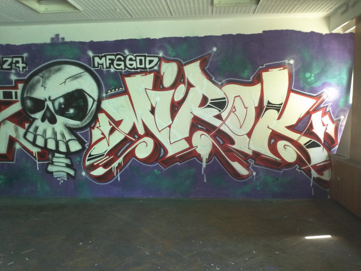 Graffiti Wall - Photo by unknown - mirok, mfg, god (2014)