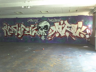 Graffiti Wall - Photo by unknown - konfus, mirok (2014)