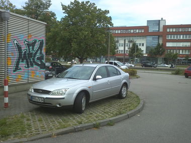 Graffiti Wall - Photo by unknown - mfg, god (2014)