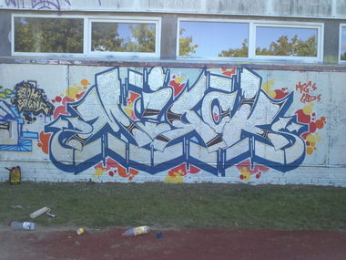 Graffiti Wall - Photo by unknown - mirok, mfg, god (2014)
