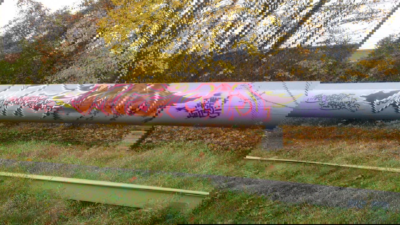 Graffiti Bombing - Photo by unknown - mfg, god (2014)