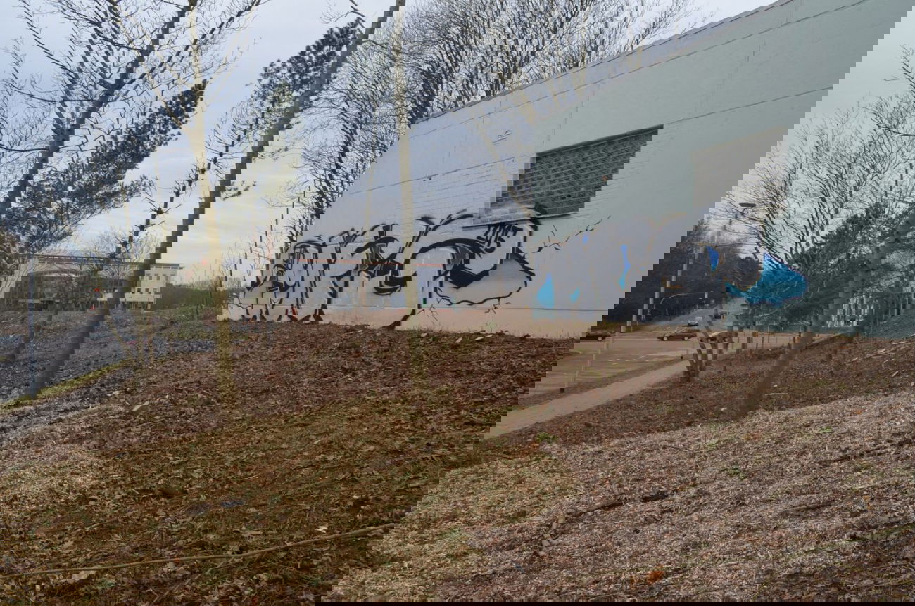 Graffiti Bombing - Photo by unknown - mfg, god (2015)