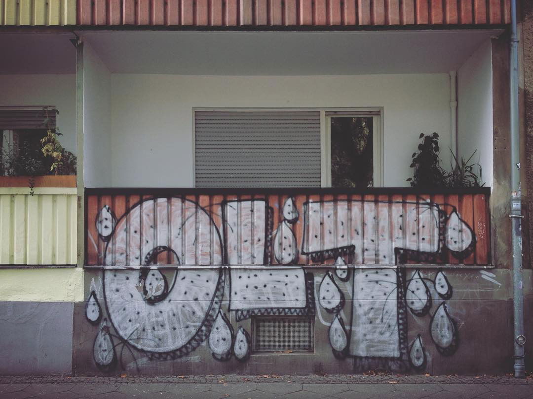 Graffiti Wall - Photo by urbanberlin