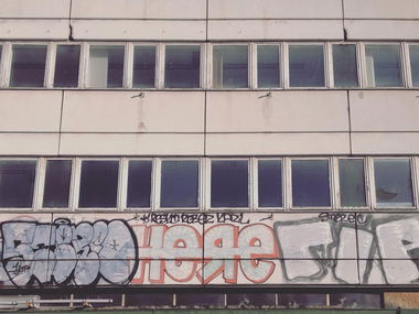 Graffiti Wall - Photo by urbanberlin