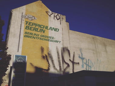 Graffiti Wall - Photo by urbanberlin