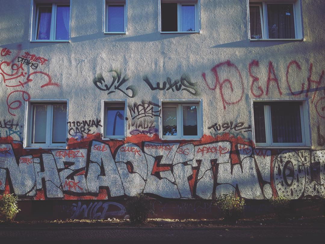 Graffiti Wall - Photo by urbanberlin