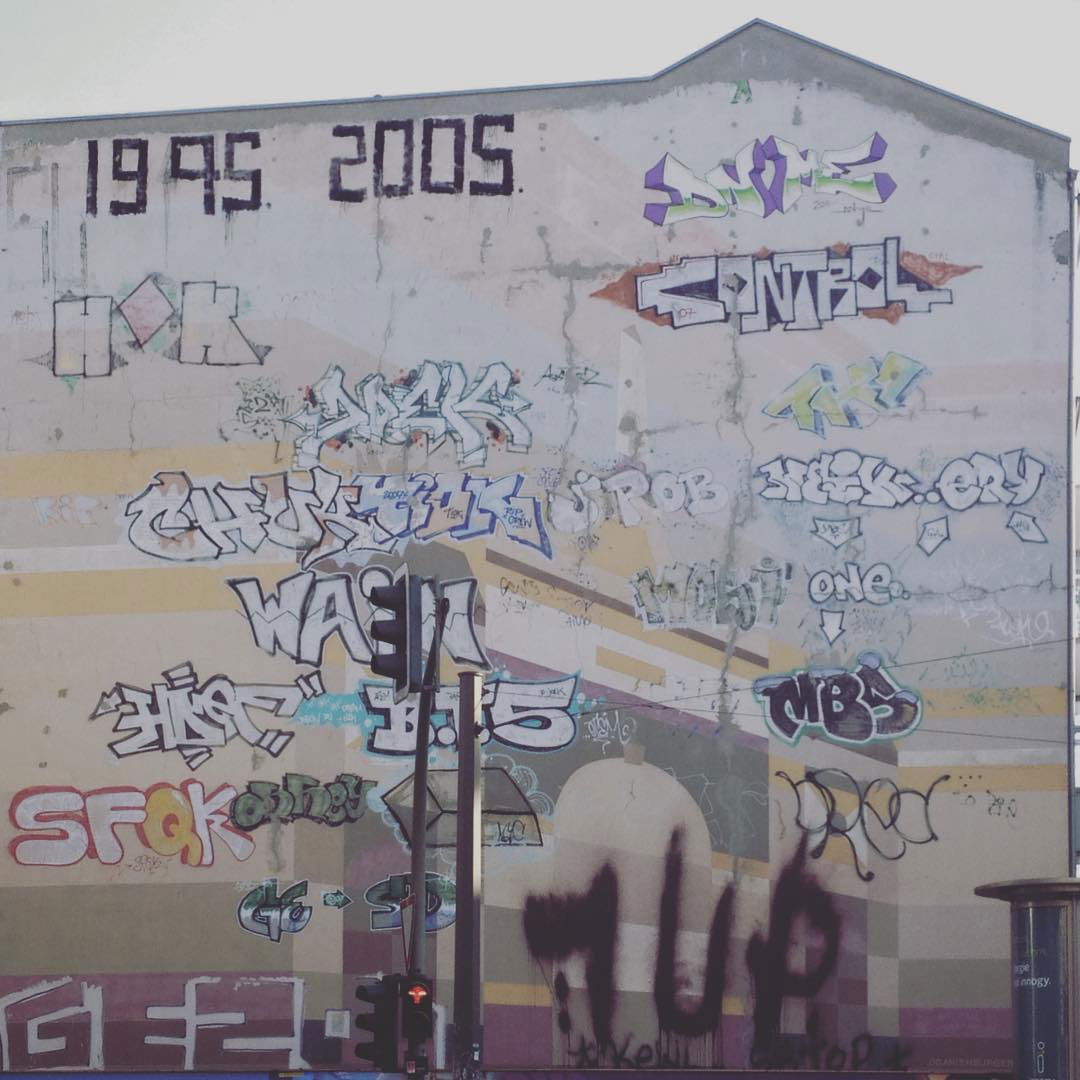 Graffiti Wall - Photo by urbanberlin