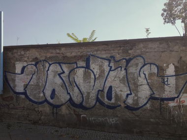 Graffiti Wall - Photo by urbanberlin