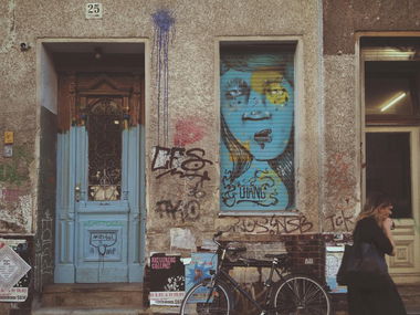 Graffiti Wall - Photo by urbanberlin