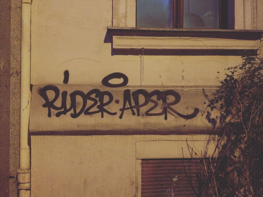 Graffiti Wall - Photo by urbanberlin