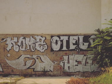 Graffiti Wall - Photo by urbanberlin