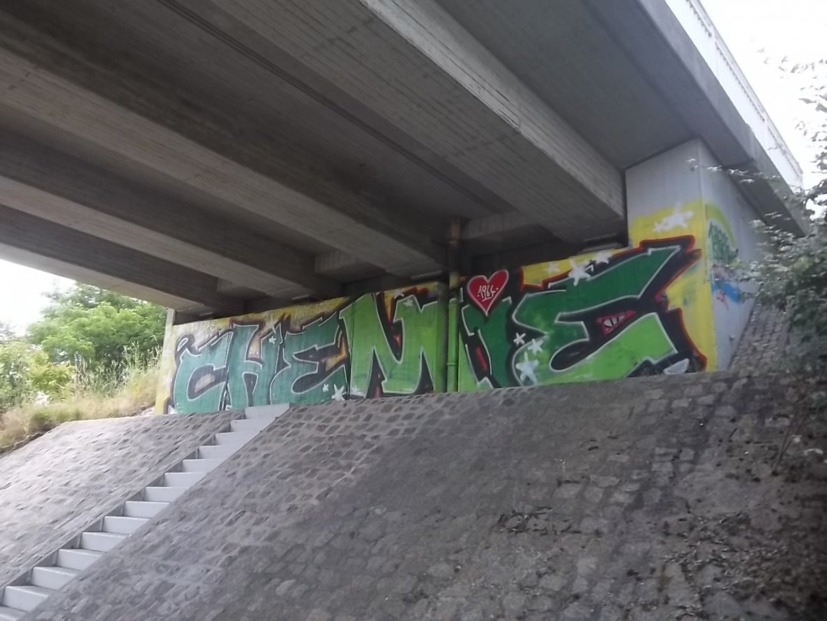 Graffiti Wall - Photo by uwe - 1964, chemie