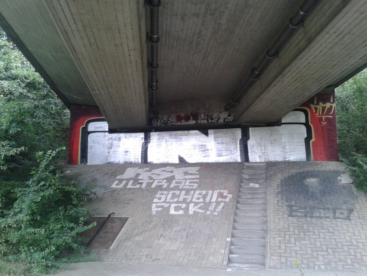 Graffiti Wall - Photo by vAl - ini, Karlsruhe (2014)