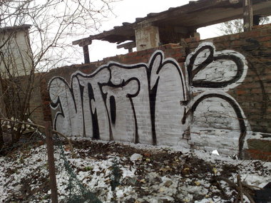 Graffiti Bombing - Photo by vaok