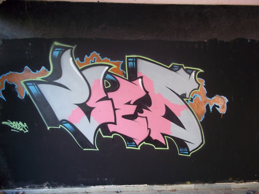 Graffiti Wall in Athens - Photo by vedos - ved, vedos, mfcs (2011)