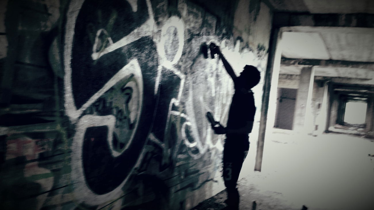 Graffiti Wall in Vilnius - Photo by verikoolnyga