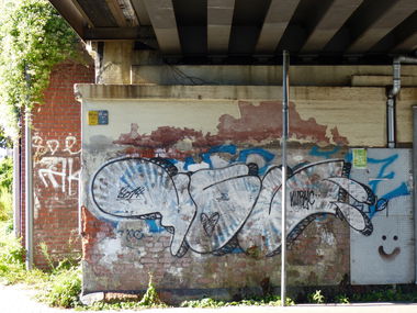 Graffiti Bombing in Bremen - Photo by viciousLove - vcu (2016)