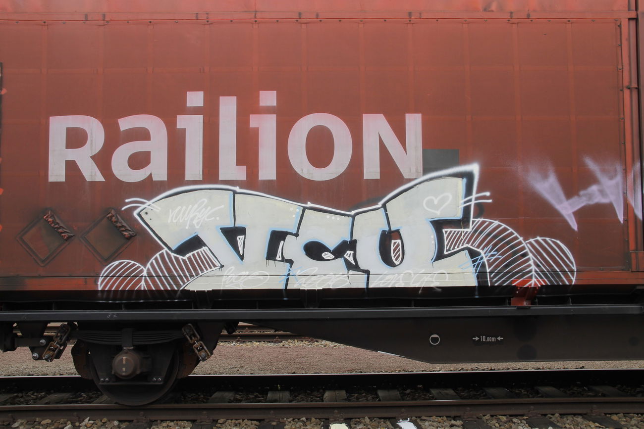 Graffiti Train in Bremen - Photo by viciousLove - vcu (2016)