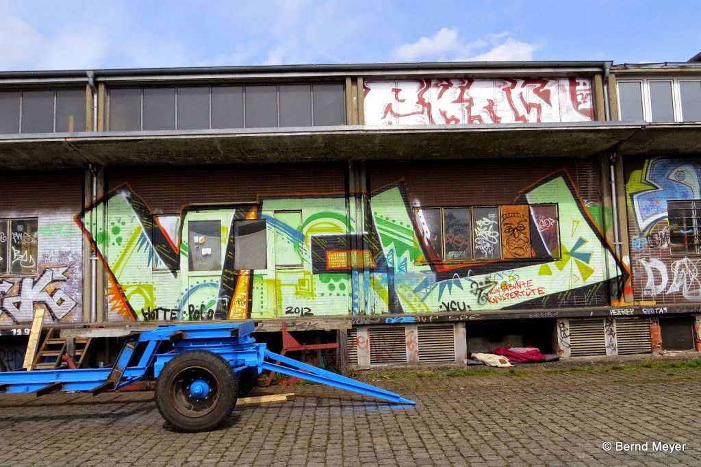 Graffiti Bombing in Bremen - Photo by viciousLove - vcu (2016)