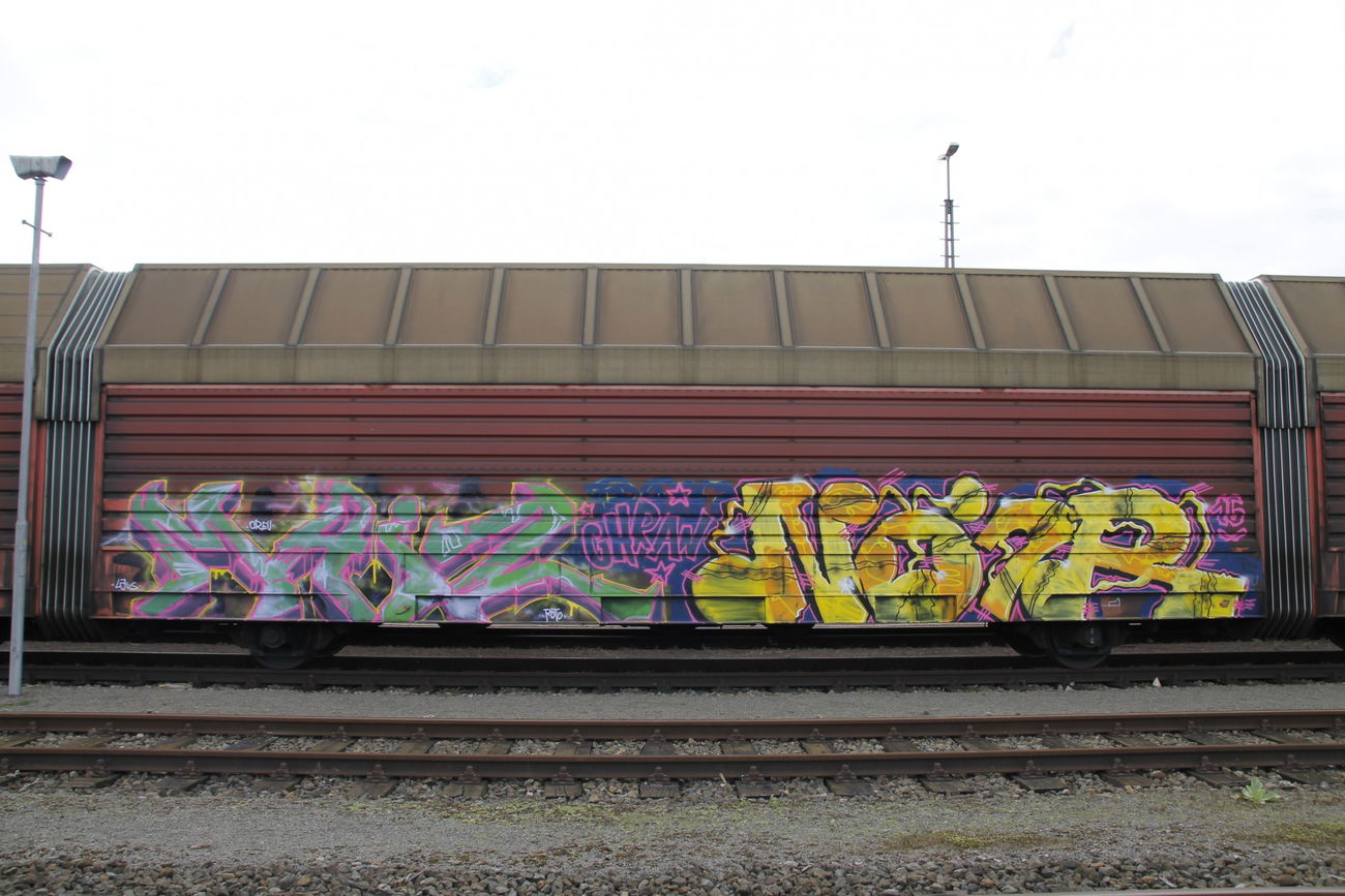 Graffiti Train in Bremen - Photo by viciousLove - maiz, ghr (2016)