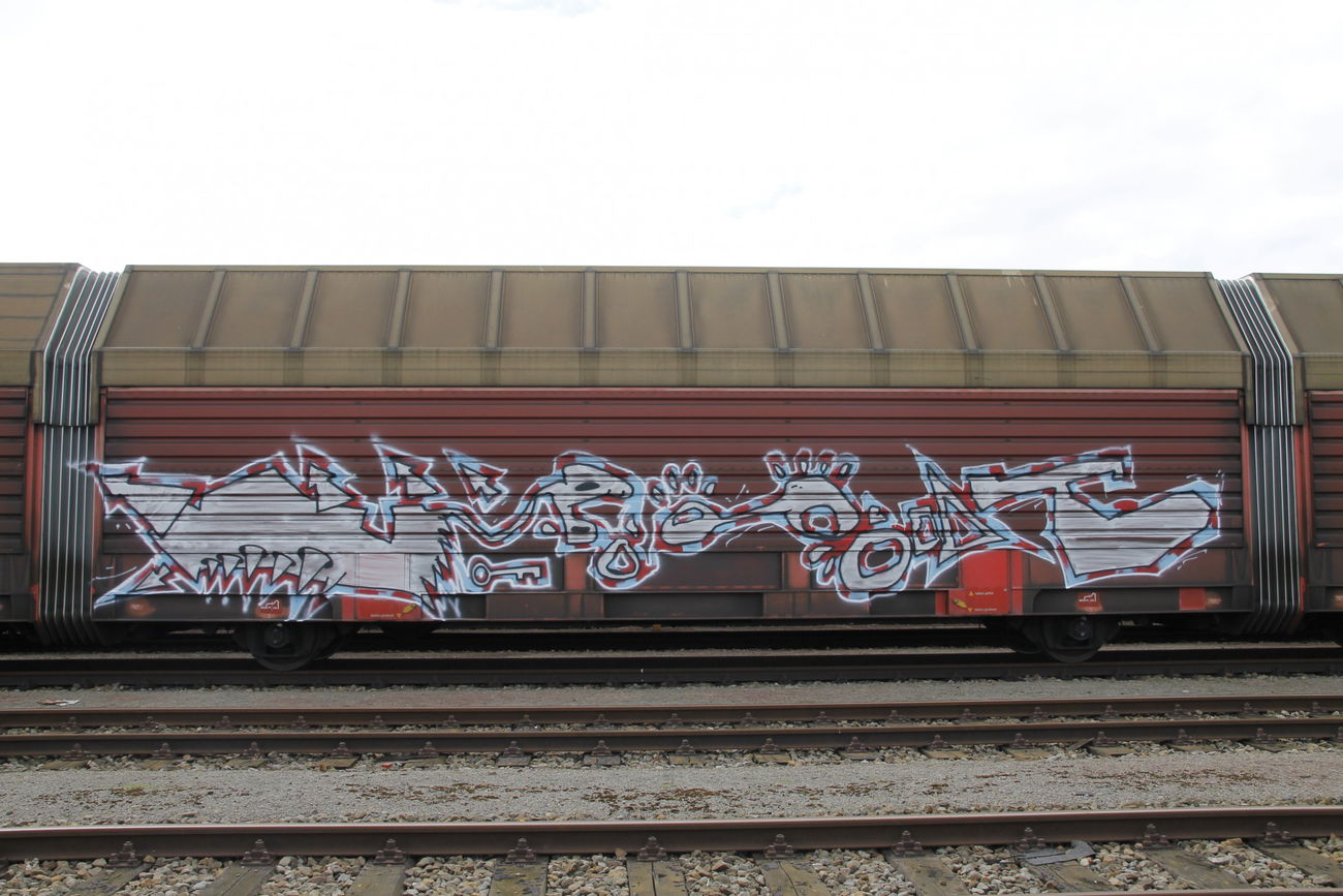 Graffiti Train in Bremen - Photo by viciousLove - uboot, kq3 (2016)