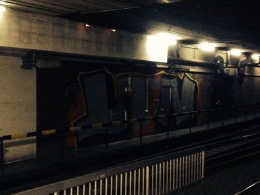 Graffiti Bombing - Photo by vis_absoluta1312 - LTN