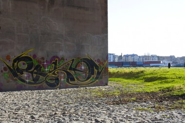 Graffiti Wall in Köln - Photo by wallsdontlie - roko