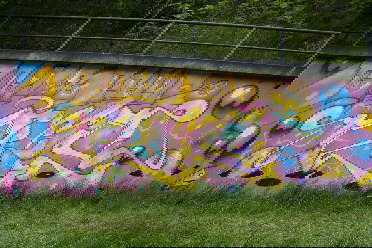 Graffiti Wall in Köln - Photo by wallsdontlie - roco, köln