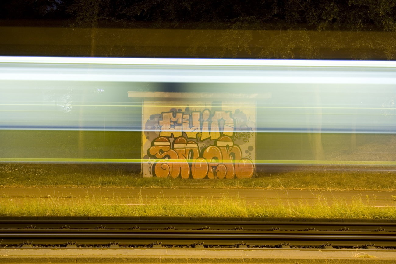 Graffiti Wall in Köln  - Photo by wallsdontlie - evin, smer, köln