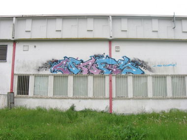 Graffiti Wall - Photo by wastedlife