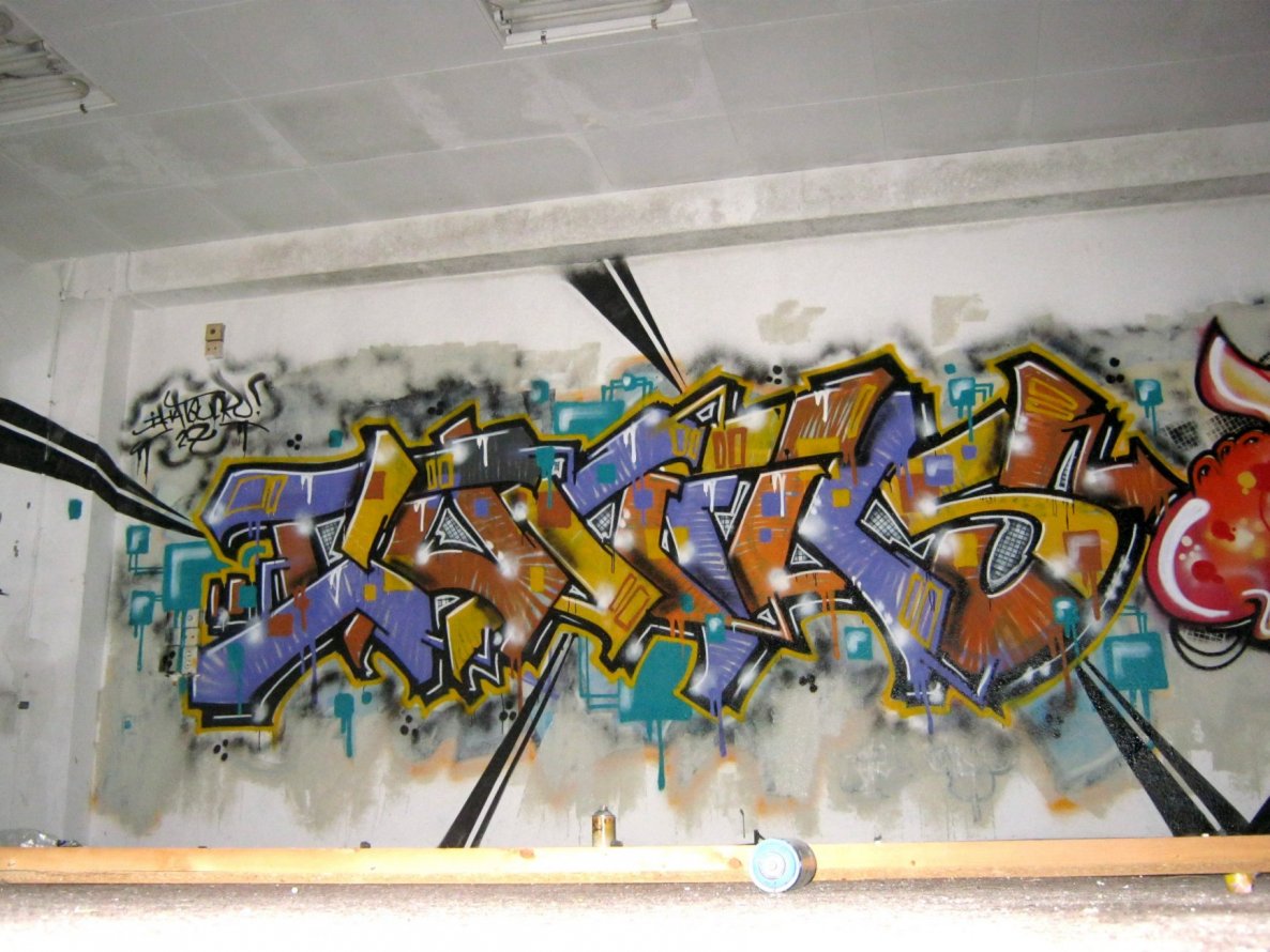 Graffiti Wall - Photo by wastedlife